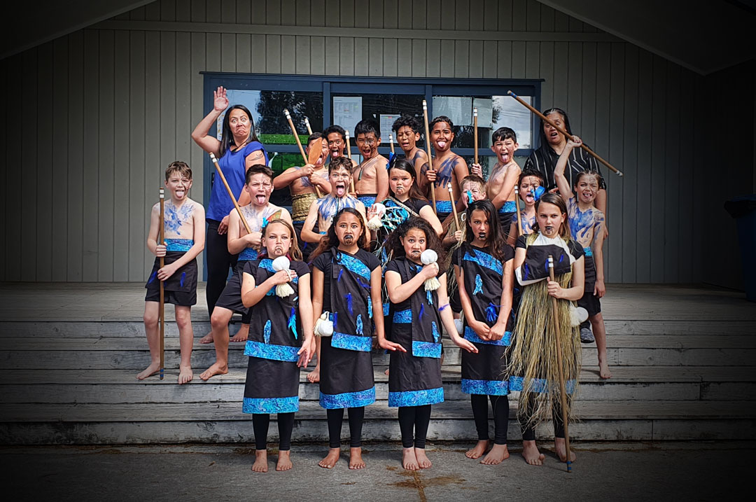 ropu class - maori Mercury Bay are school students